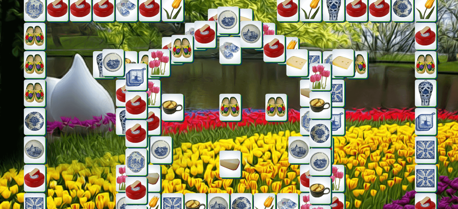 Dutch Mahjong full screen